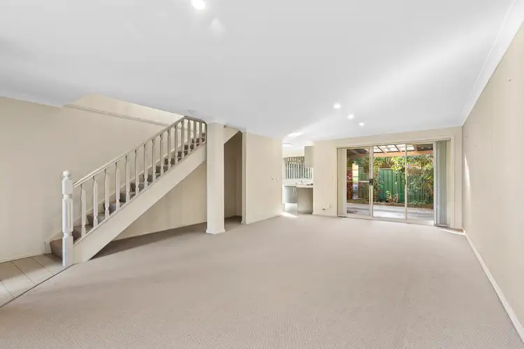 4/10 Wallumatta Road, Caringbah NSW 2229