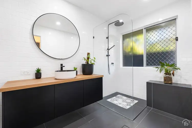 Fifth view of Homely house listing, 10 Cook Crescent, Tweed Heads South NSW 2486