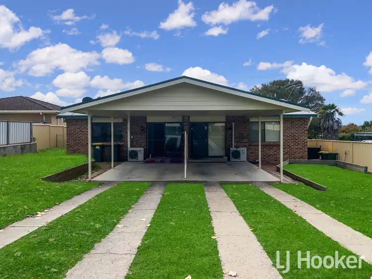 Main view of Homely block of units listing, 1 & 2/135 Warialda Road, Inverell NSW 2360
