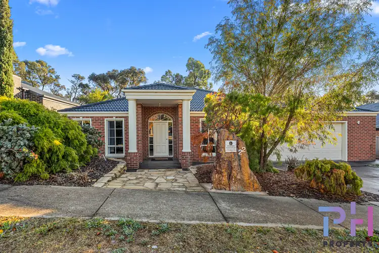22 Poorinda Crescent, Kangaroo Flat VIC 3555