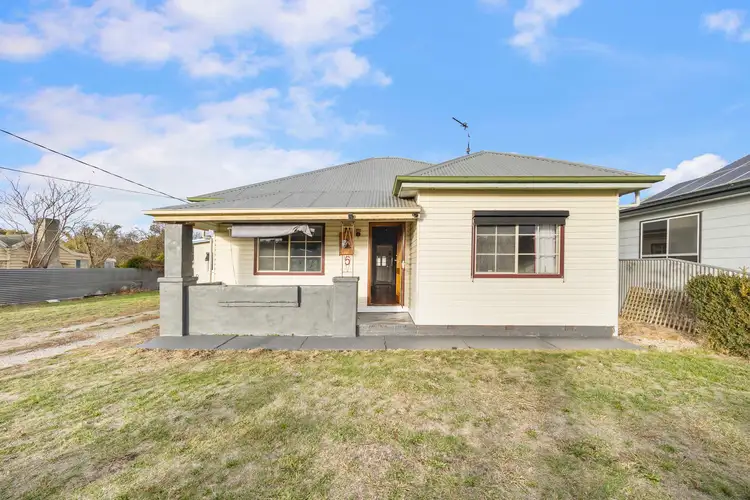 5 Linaker Lane, Golden Point VIC 3350