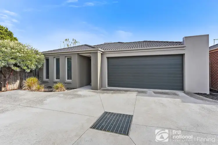 3/6-8 Walter Street, Cranbourne VIC 3977