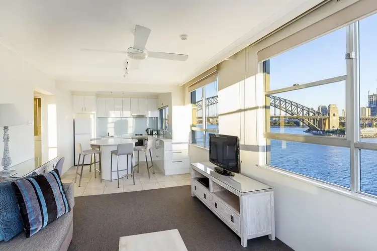 72/2A Henry Lawson Avenue, Mcmahons Point NSW 2060