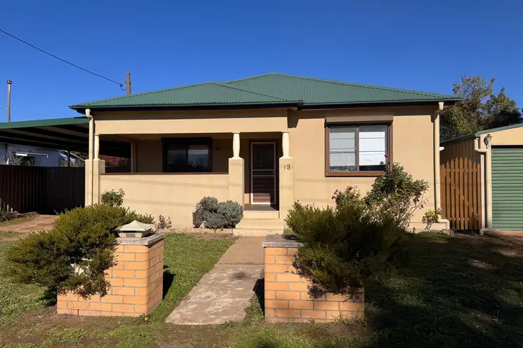 13 Belmore Street, Mudgee NSW 2850