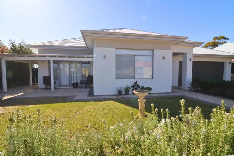 Second view of Homely house listing, 14 Shields Crescent, Wongan Hills WA 6603