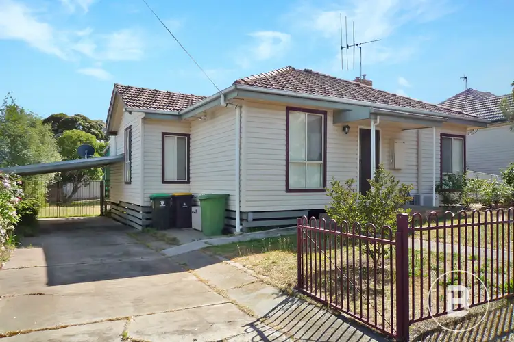 13 Guthrie Street, Kangaroo Flat VIC 3555