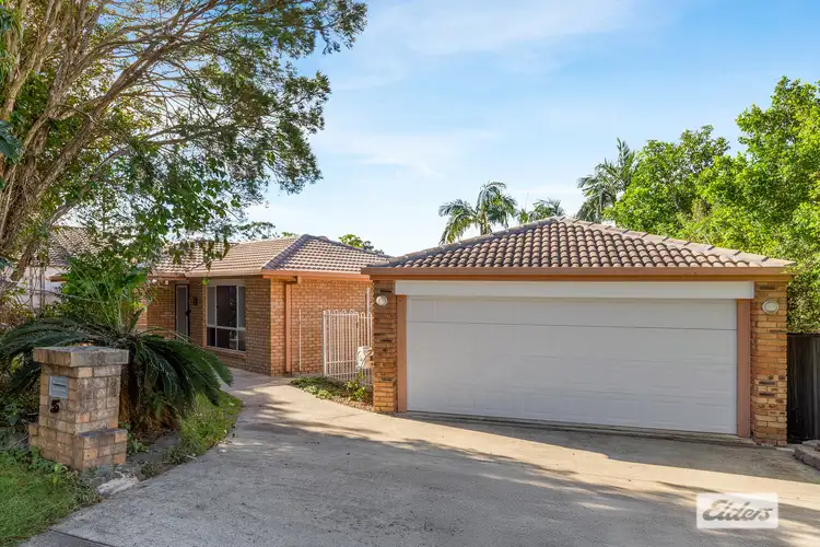 5 Selangor Court, Tanah Merah QLD 4128
