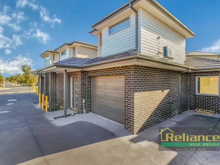 3/45 Hatchlands Drive, Deer Park VIC 3023
