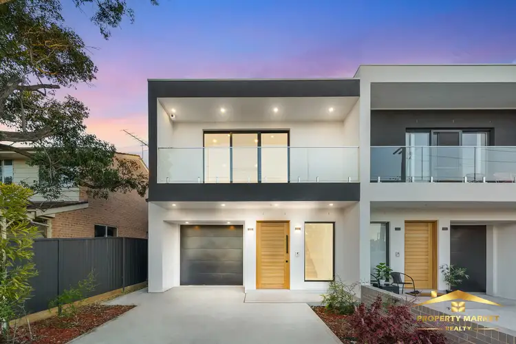 2B Bunbury Road, Macquarie Fields NSW 2564