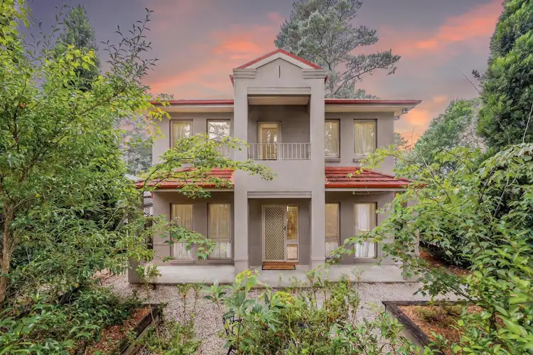 6 Pritchard Street, Wentworth Falls NSW 2782