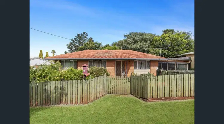 30 Seppelt Street, Wilsonton QLD 4350