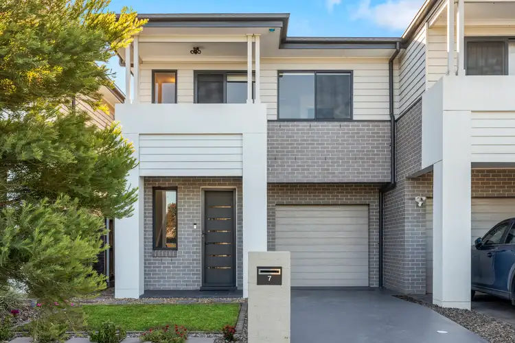 7 Honeysuckle Parade, Marsden Park NSW 2765