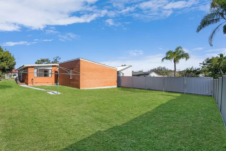 29 Ourringo Avenue, Lake Haven NSW 2263