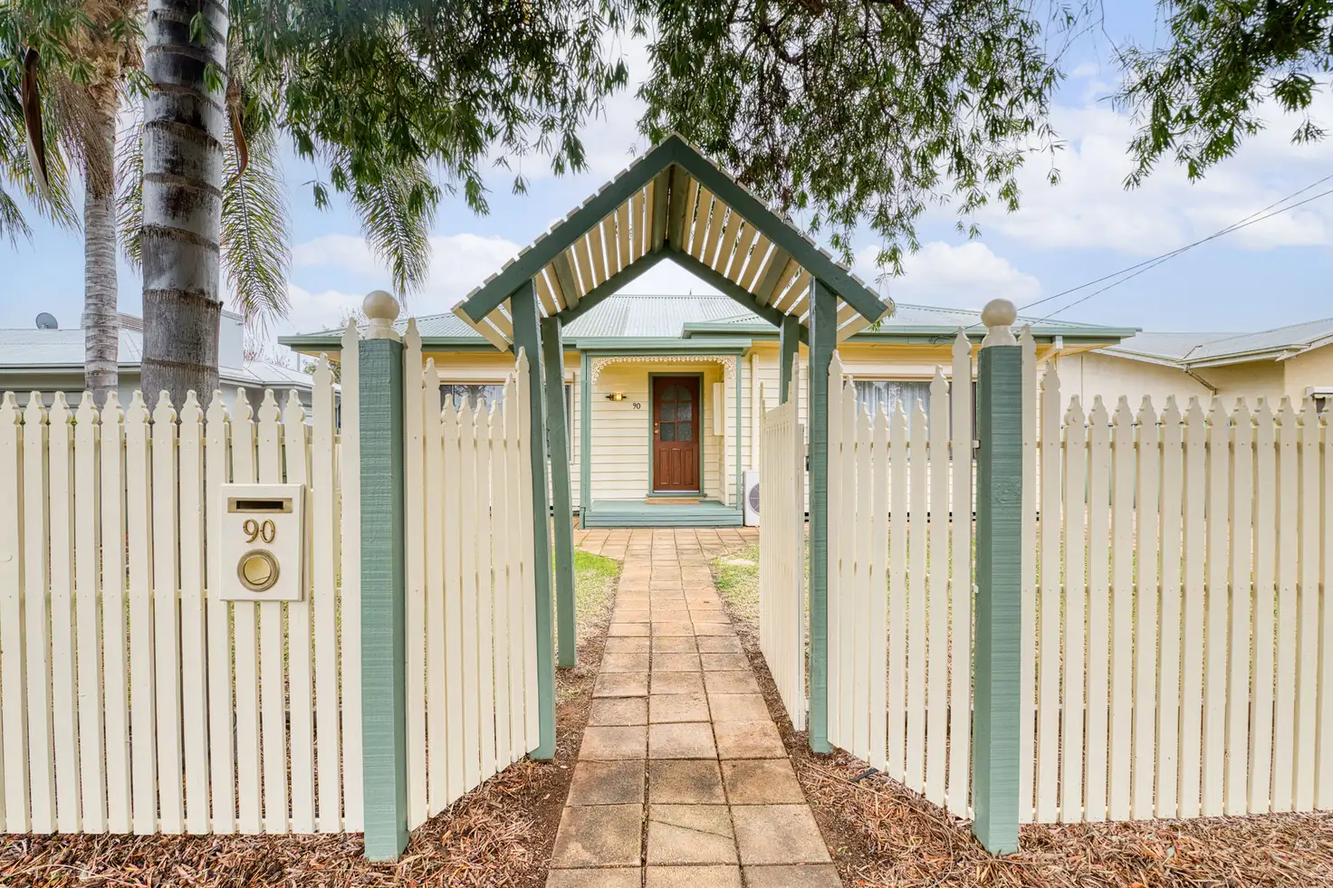 Main view of Homely house listing, 90 Hawthorn Grove, Mildura VIC 3500