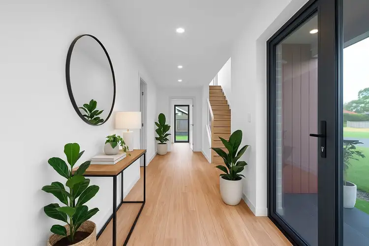 1/14 Heather Place, St Helens TAS 7216