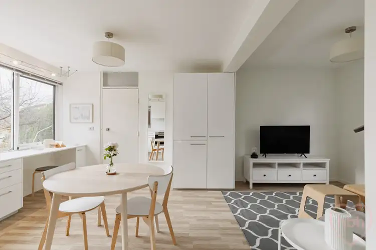 10/14 Chauvel Street