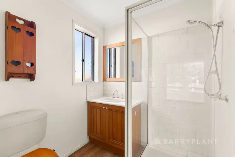 Fifth view of Homely house listing, 1 Terri-Ester Drive, Berwick VIC 3806