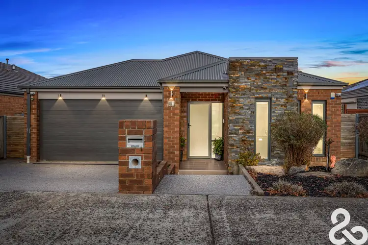 26 Hutmil Drive, South Morang VIC 3752