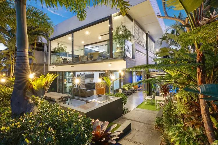 15 Cypress Crescent, Cabarita Beach NSW 2488