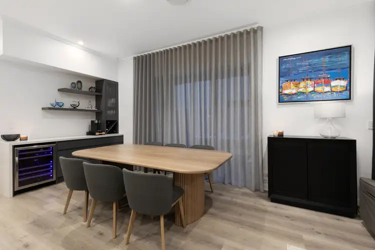 Sixth view of Homely house listing, 6127 Bolsena Circuit, Hope Island QLD 4212