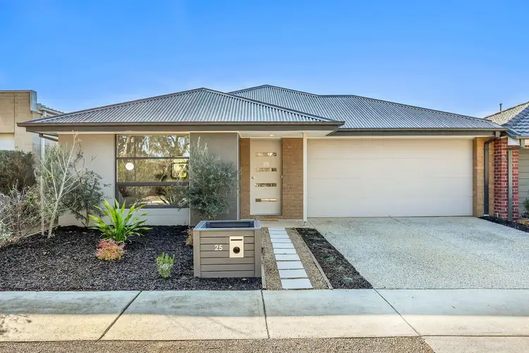 25 Romley Avenue, Armstrong Creek VIC 3217