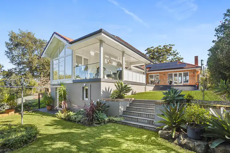 9 Byrarong Avenue, Mangerton NSW 2500