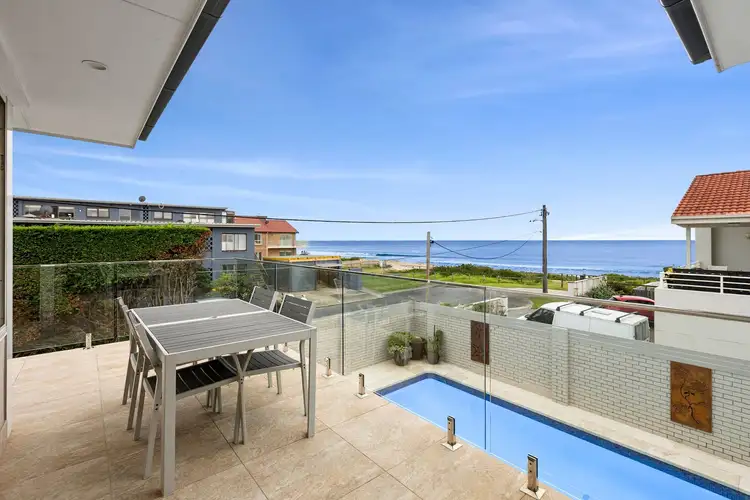 6 Wellington Street, Narrabeen NSW 2101