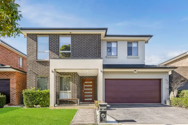 18 Armoury Road