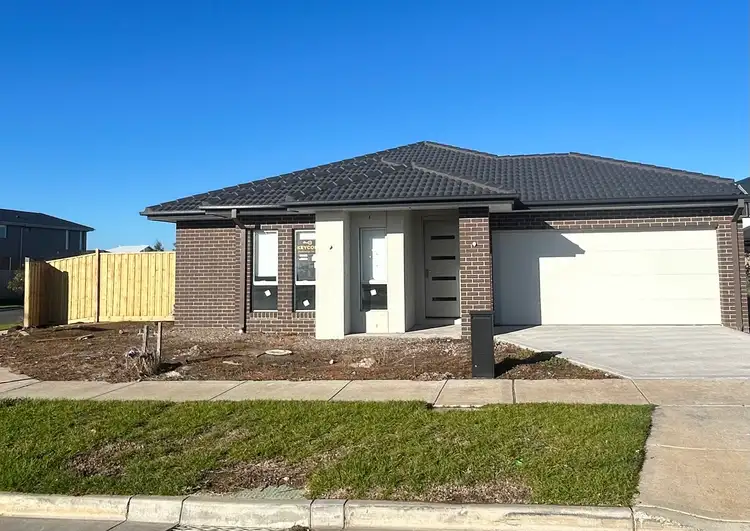 86 Generation Crescent, Mambourin VIC 3024