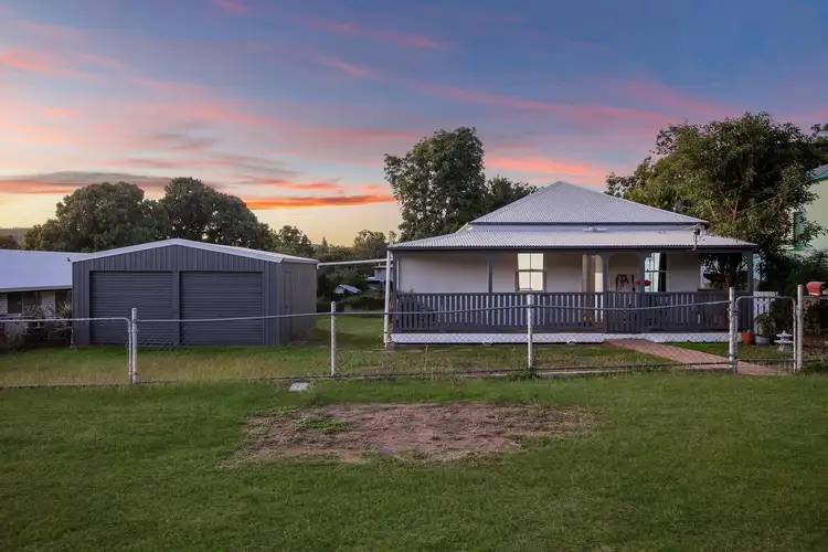 25 Gordon Street, Mount Morgan QLD 4714