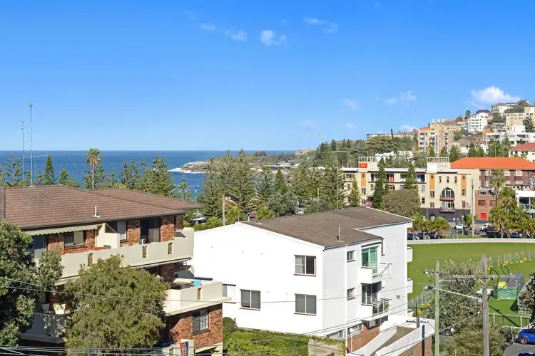 Main view of Homely unit listing, 3/12 Hill Street, Coogee NSW 2034
