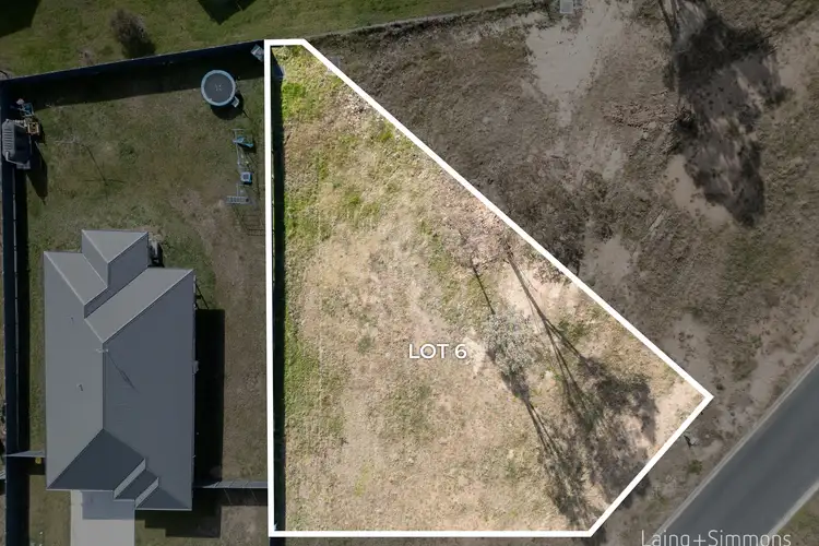 10 Wilkens Street, Uralla NSW 2358