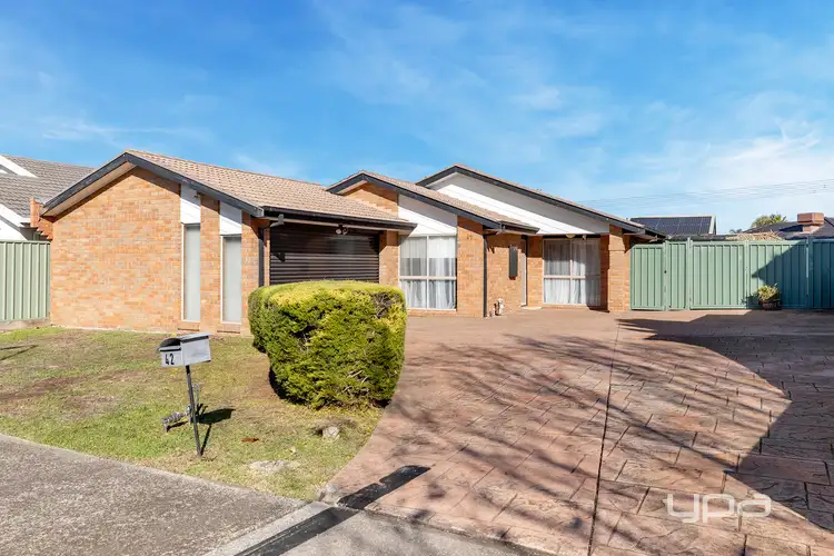42 Salamander Drive, Taylors Lakes VIC 3038