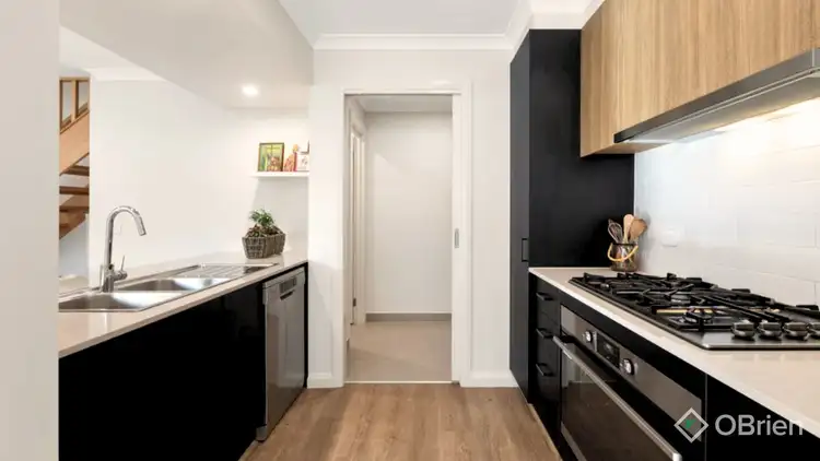 Fifth view of Homely townhouse listing, 4/1A Edward Street, Mordialloc VIC 3195