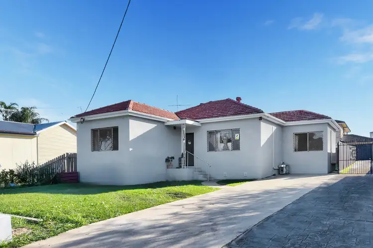 102 Wolseley Street, Fairfield NSW 2165