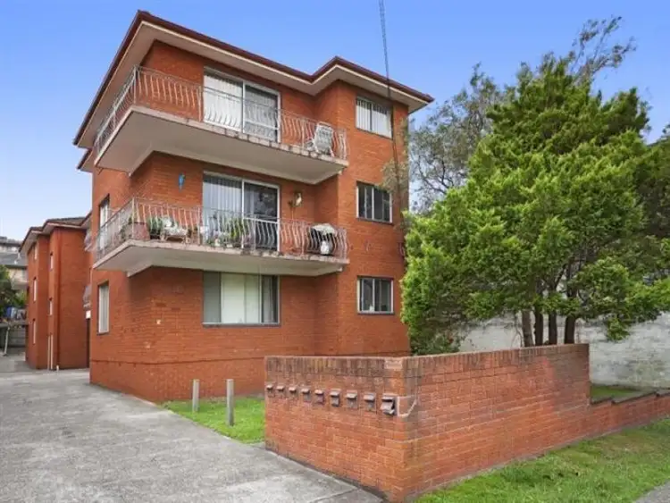 Main view of Homely apartment listing, 1/15 Redman Road, Dee Why NSW 2099