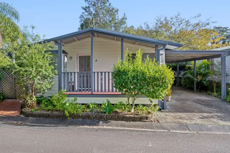 MH4/160 The Round Drive