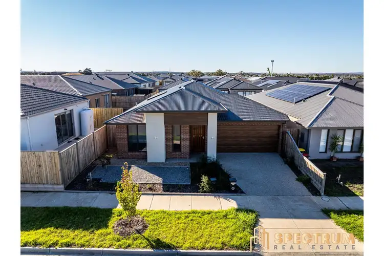 20 Senkaki Street, Sunbury VIC 3429