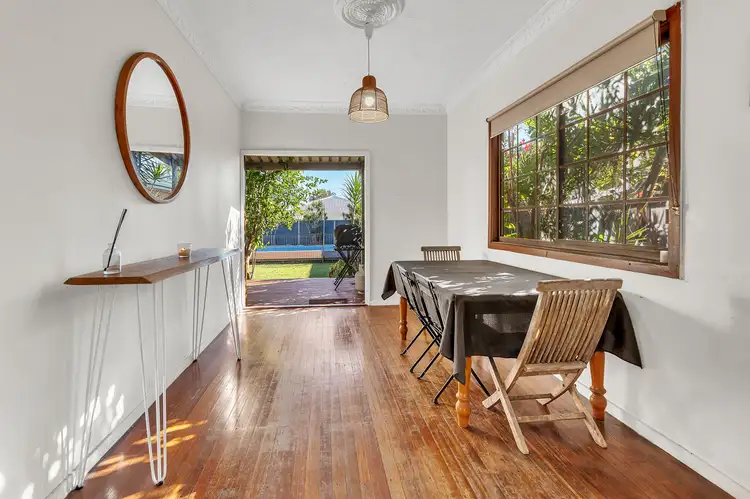 73 Palm Beach Avenue, Palm Beach QLD 4221