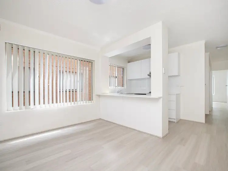 4/43 Doomben Avenue, Eastwood NSW 2122