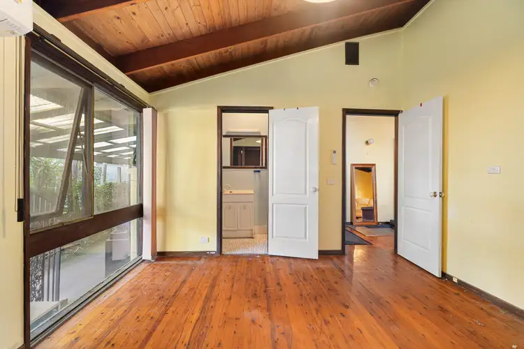 Fifth view of Homely house listing, 1 Thacker Close, Gymea NSW 2227