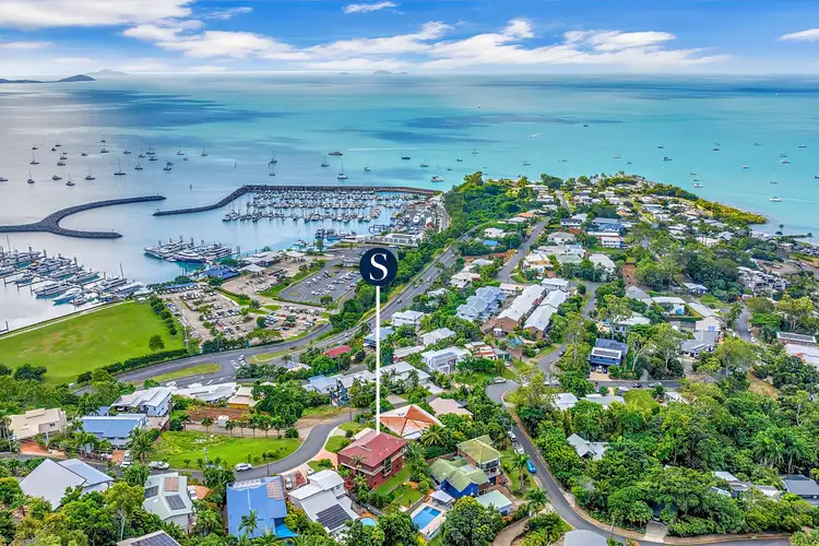 5 Kara Crescent, Airlie Beach QLD 4802