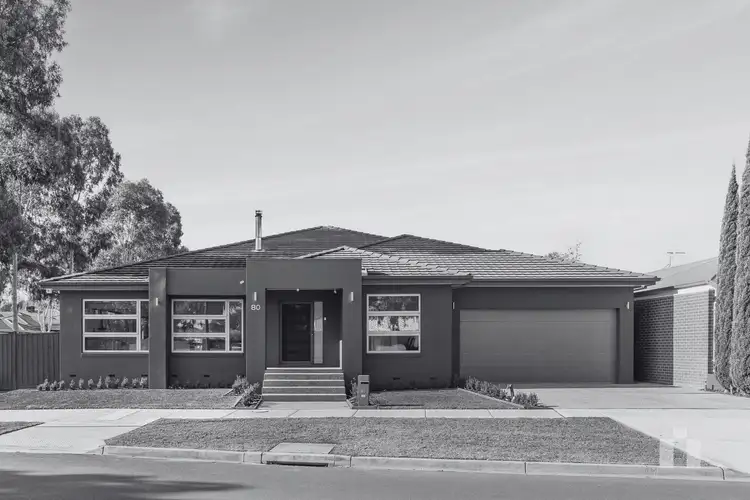 80 Laurimar Boulevard, Doreen VIC 3754