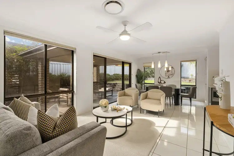 6 Jensen Place