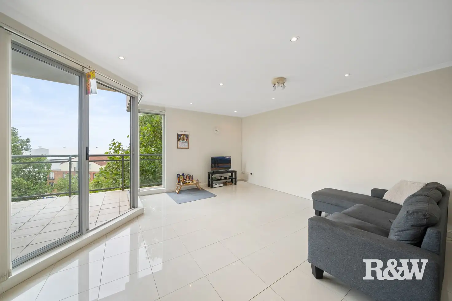 Main view of Homely apartment listing, 405/250 Pacific Highway, Crows Nest NSW 2065