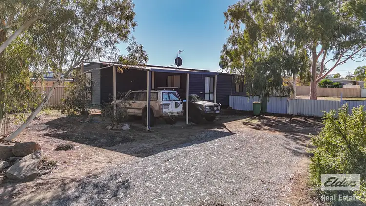 19 Burgess Street, Meckering WA 6405
