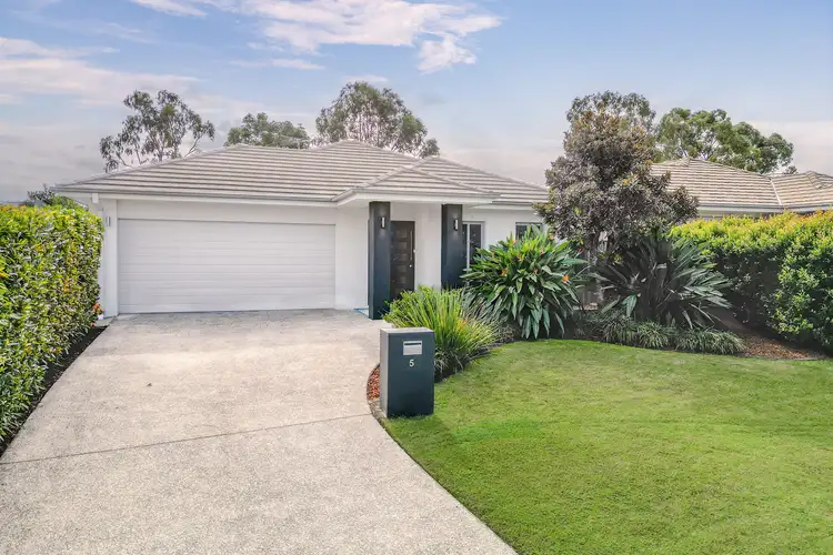 5 Crenshaw Street, North Lakes QLD 4509