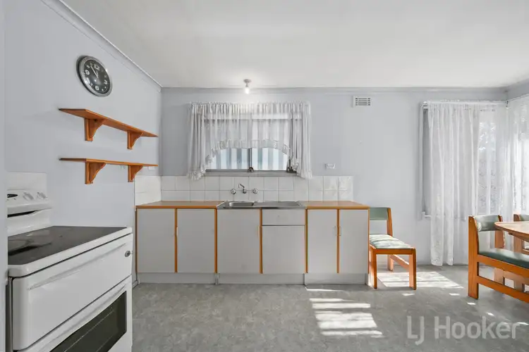 Sixth view of Homely house listing, 39 Gilmore Place, Queanbeyan West NSW 2620