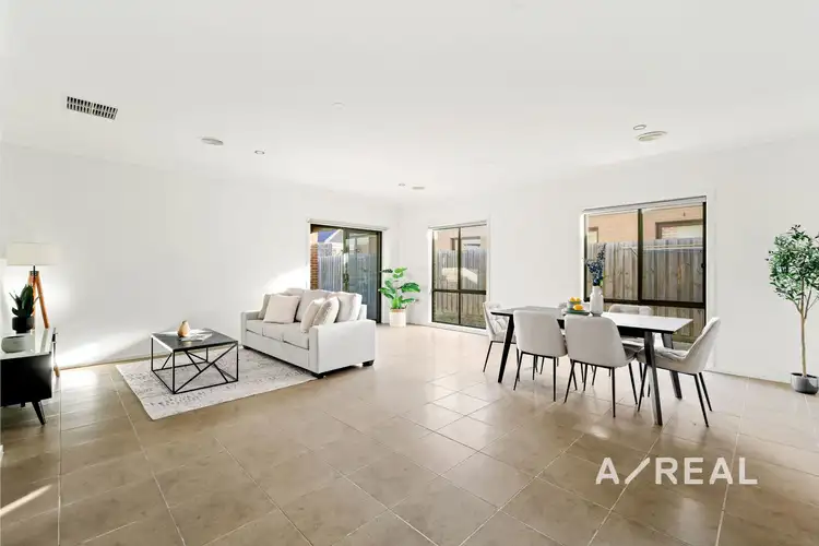 12 Vautier Avenue, Mickleham VIC 3064
