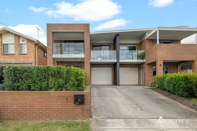 30 Burbank Avenue, East Hills NSW 2213